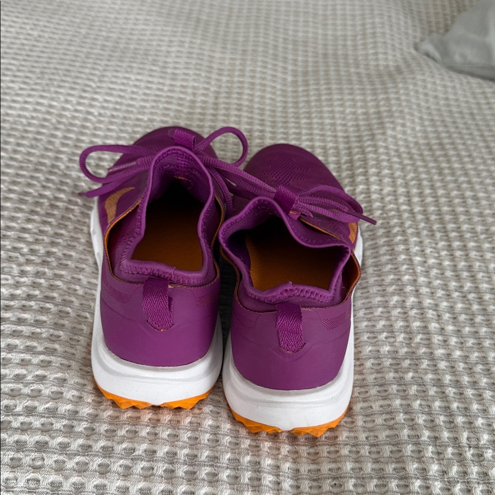 Nike Women's Purple Athletic Sneakers with Orange Swoosh. Size 7 - Picture 2 of 6